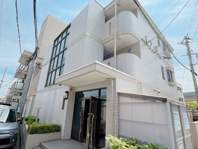 メゾンパンセの外観写真