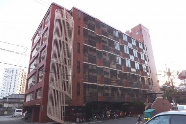 サンロイヤル春日の外観写真