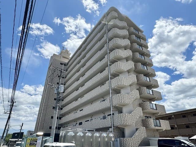 エグゼコート大在２の外観写真