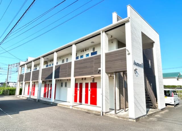 アバンス2の外観写真