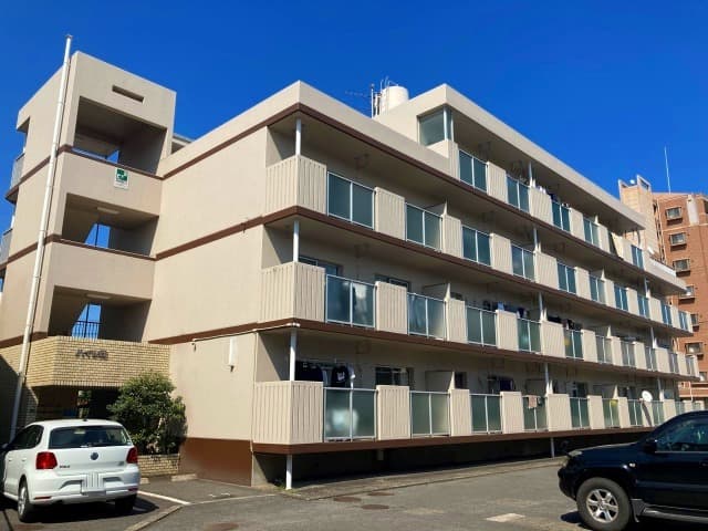 ハイツ岡の外観写真