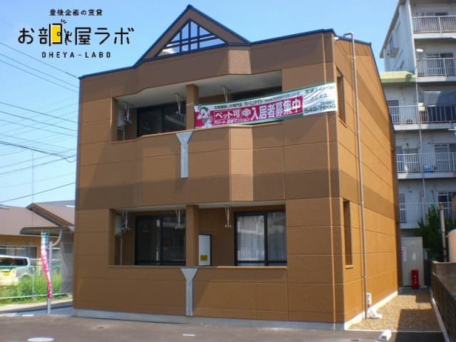 カラブニンの外観写真