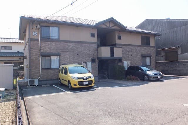 コンフォール花園Bの外観写真