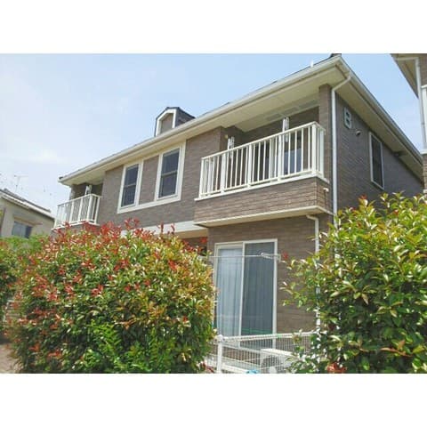 カ－サグレイスＢの外観写真