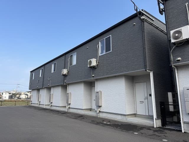 エストレア皆春２の外観写真