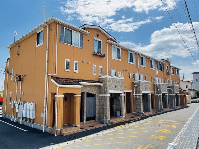 ロイヤル・フィオーレＡの外観写真