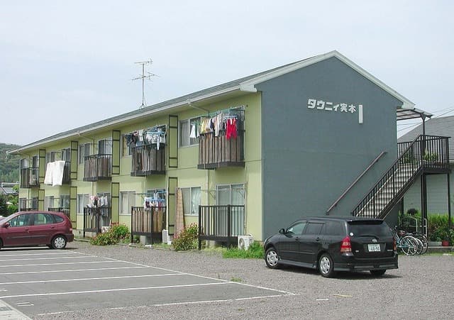 タウニィ実本の外観写真