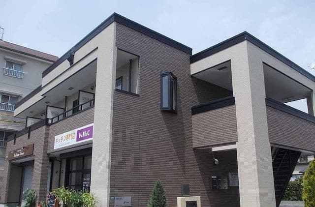 エレガント由布の外観写真