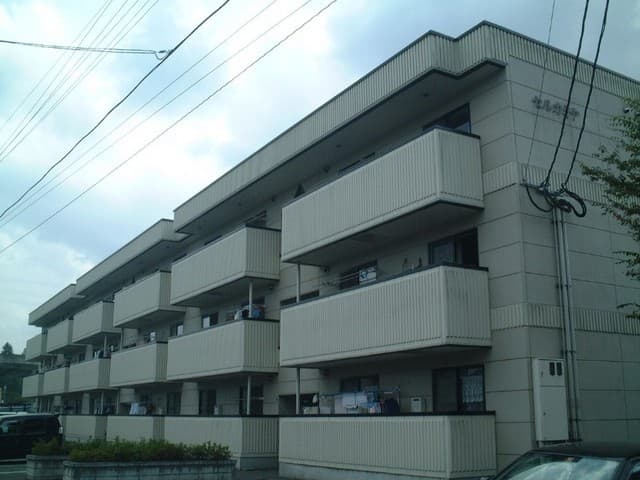 セルカミヤの外観写真