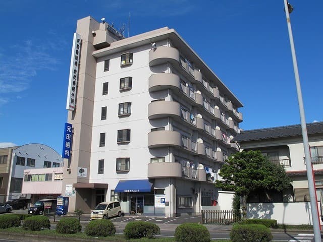 碩田ハイツの外観写真