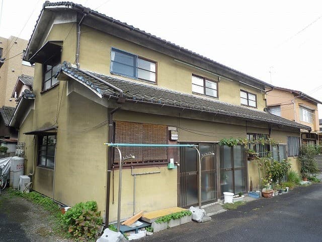 目原アパートの外観写真