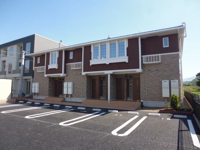 グリッターコート　2の外観写真