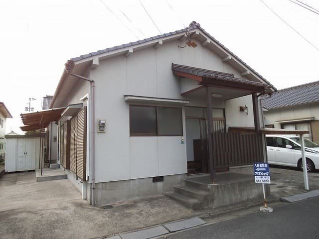 河村貸家の外観写真