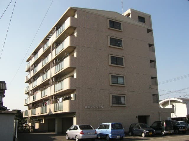 詫磨マンションの外観写真