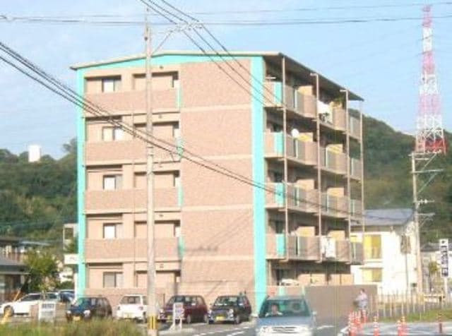 プランドール2番館の外観写真