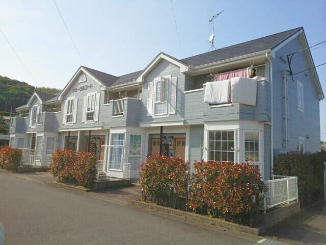 フローラルコートの外観写真