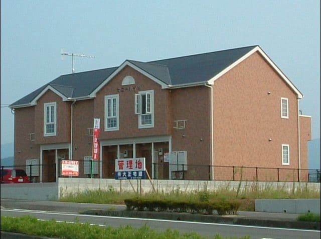 サニーハイツの外観写真