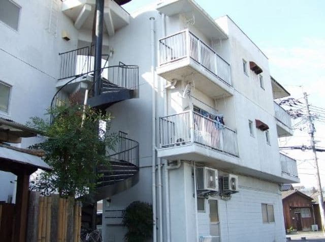 新奥田ビューハイツの外観写真