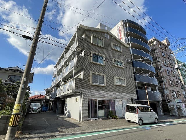 サンシーズ大道の外観写真