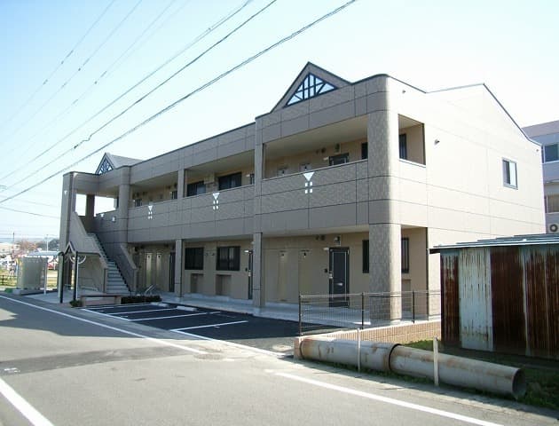 エンカウンターの外観写真