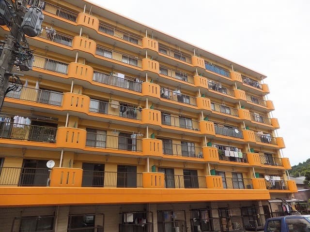 日生第5マンションの外観写真