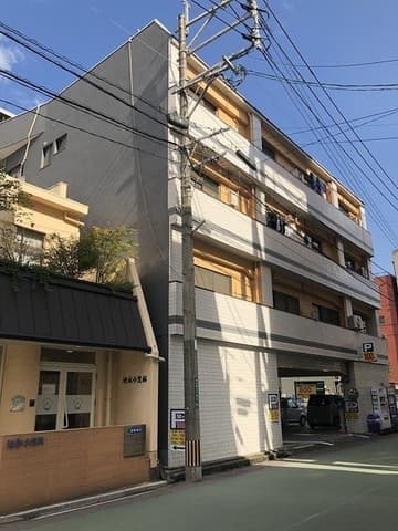 ビューハイム中央の外観写真