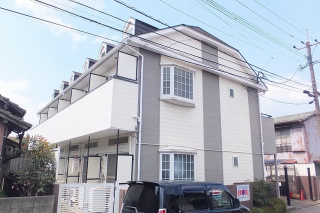 グランデコ・UNO花津留の外観写真