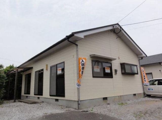 杉本貸家の外観写真