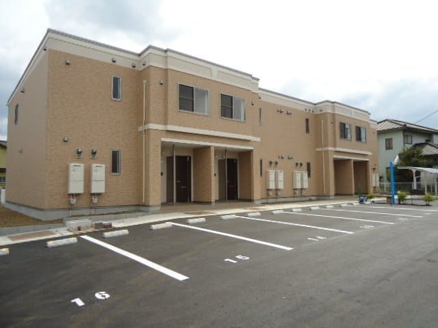 ラ・レーヴの外観写真