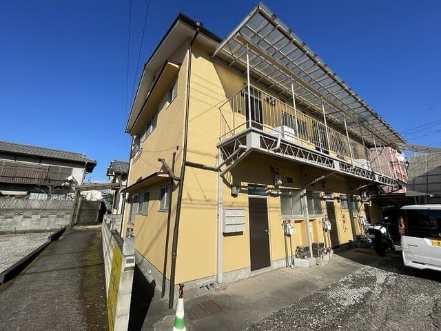 甲斐アパート（南春日）の外観写真