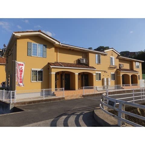 フェリス三芳　１の外観写真