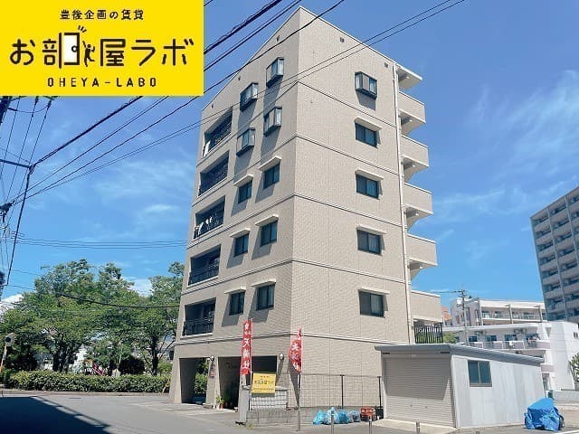 フローラエクセラン駅南の外観写真