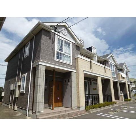 ＥＤＥＬＨＥＩＧＨＴＳ　１号館の外観写真