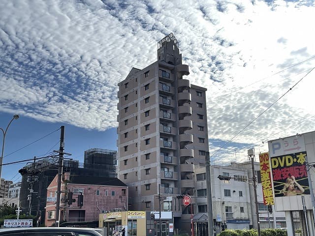 ナイスモア中島