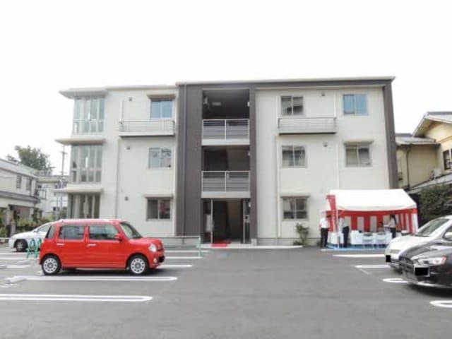 リラフォートJ棟の外観写真