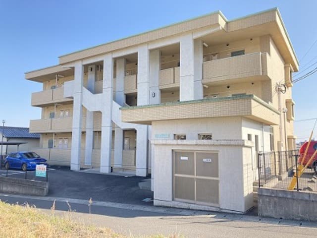 ハッピーウイングの外観写真