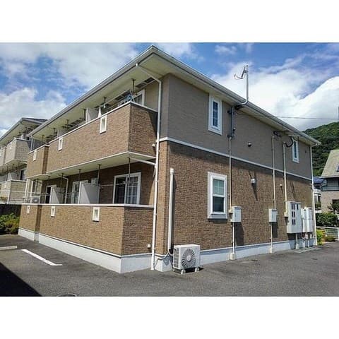 エレガント・レジデンス２の外観写真