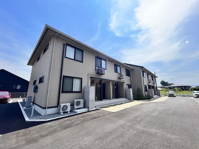 ウィット川崎２　Ｅ棟の外観写真