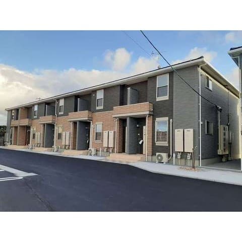 ユニットロル四日市Ｂの外観写真