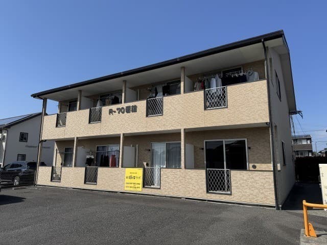 Ｒ７０番館の外観写真