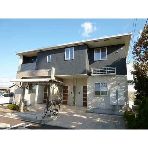 フェリ－チェ・ルミナス