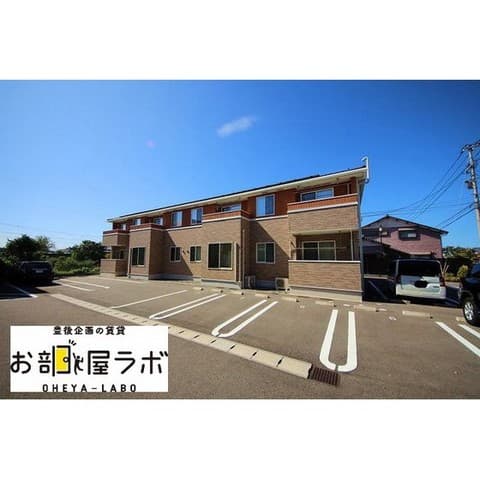 ルミナス坂ノ市　２の外観写真