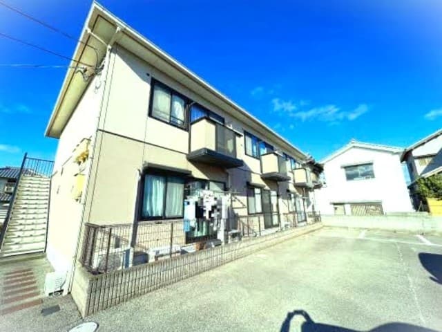 コーポエバーグリーンの外観写真