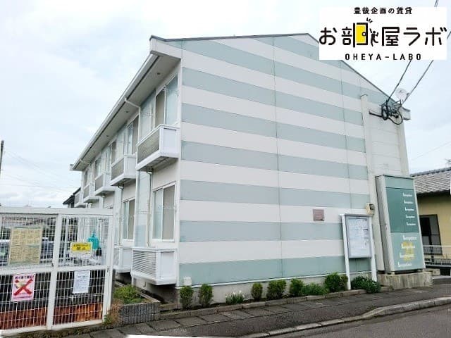 レオパレスセリブレート3の外観写真