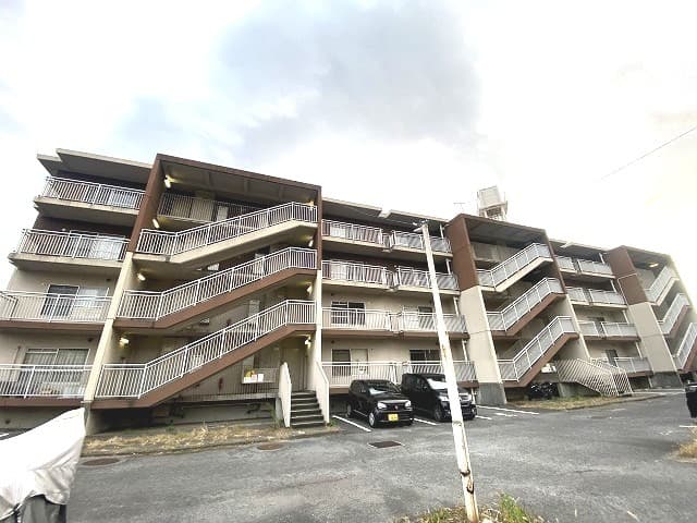 クロノス26大分下郡Ｂの外観写真