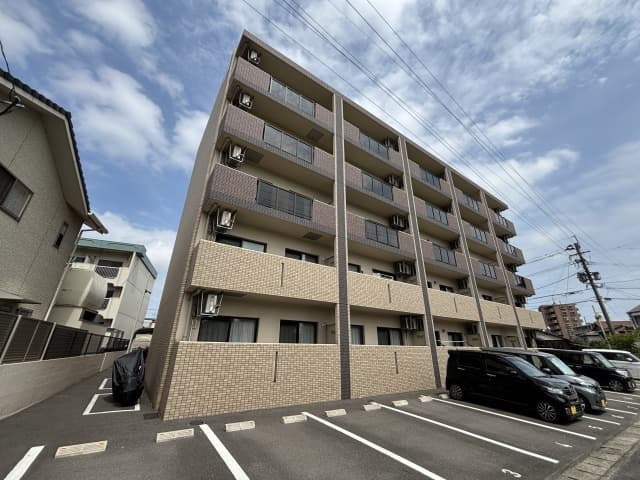 パークリジア高松東