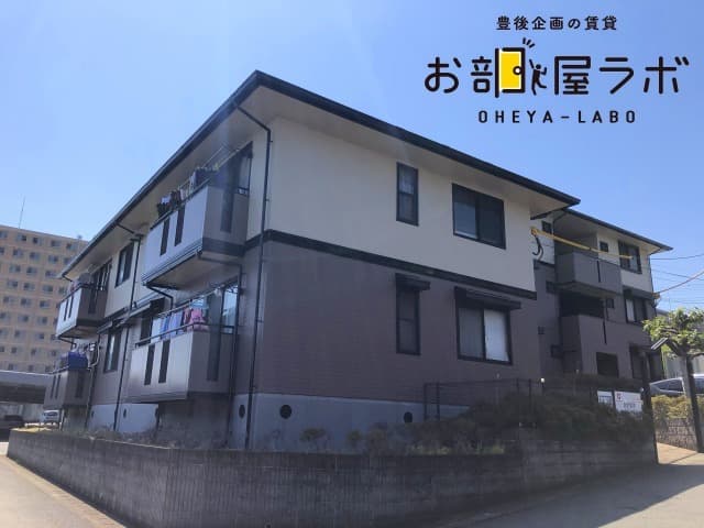 ロイヤルガーデン明野A棟の外観写真