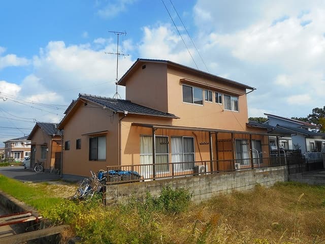 岩崎アパートの外観写真