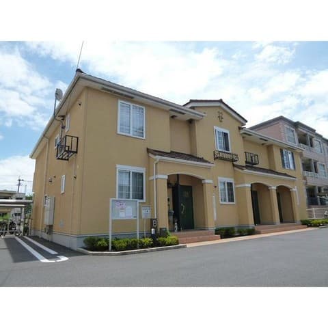 シェーン・ブルーメンＢの外観写真