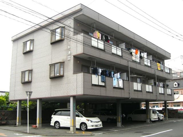 ルグランシェール津留の外観写真